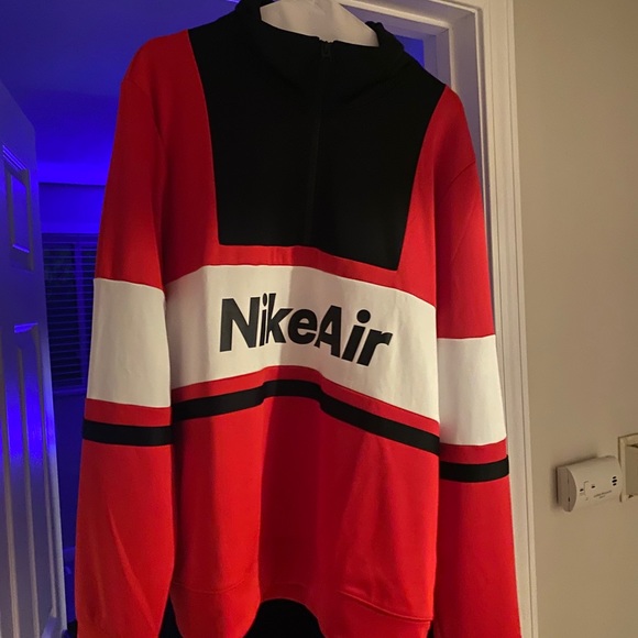 Nike an bears pull over - Picture 2 of 2